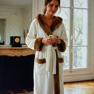 Pottery Barn Cream and Carmel Ombre Faux Fur Hooded Unisex Robe L